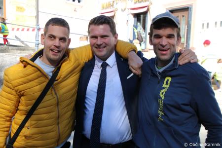 Tudi otroci kamniških šol in vrtcev so bili danes trajnostno povezavi  (109)